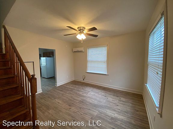 3rd image of 1643 Larue Ave