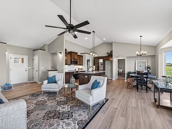 4th image of 2606 Spring Meadows Ct