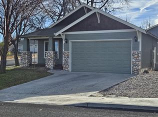 3514 SW Reindeer Ave, Redmond, OR 97756