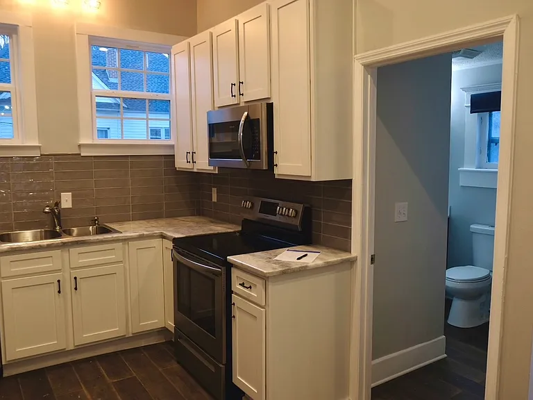 4518 Saint Elmo Ave — Photo 6