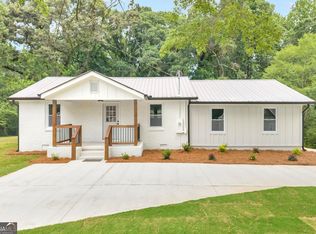 152 Mountain Creek Dr, Pendergrass, GA 30567