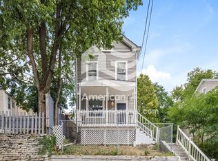 760 Chateau Ave, Cincinnati, OH 45204