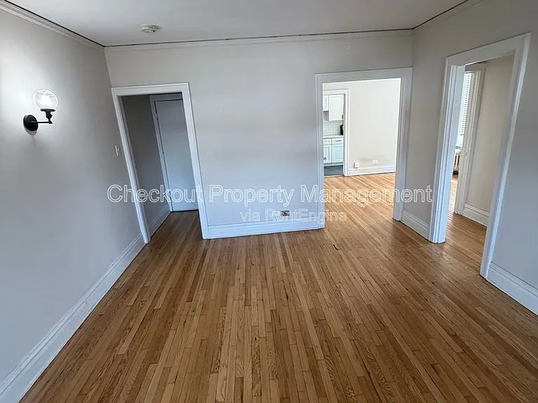 5616 Pershing Ave #64 — Photo 2