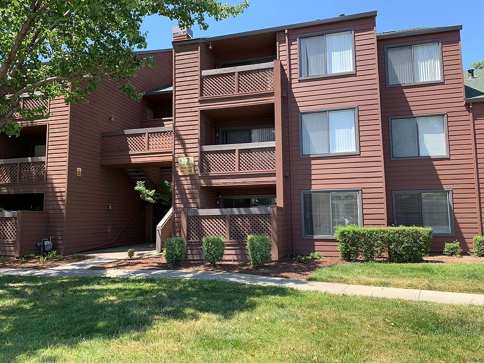 1st image of 969 Catkin Ct
