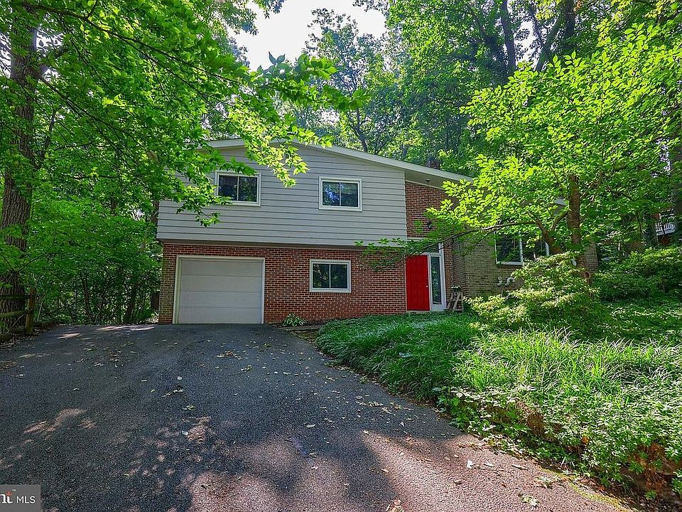 1st image of 819 Dorsea Rd