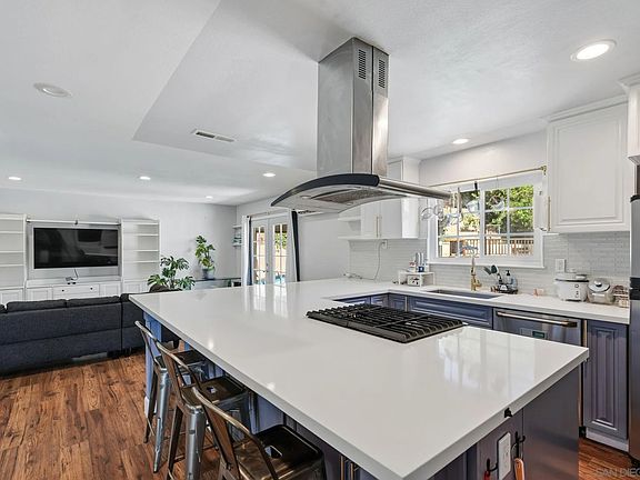 2nd image of 7428 Forton Way