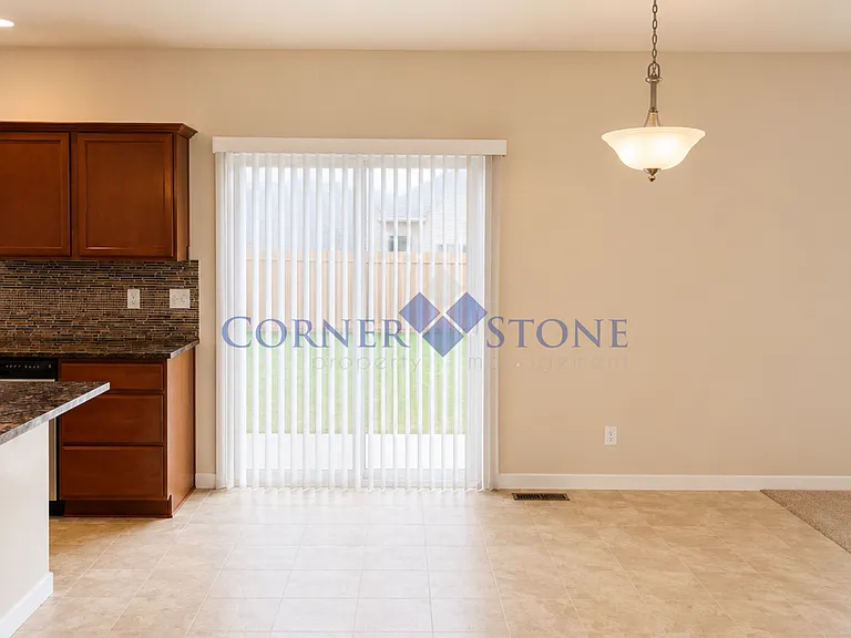 346 E Producer Dr — Photo 6