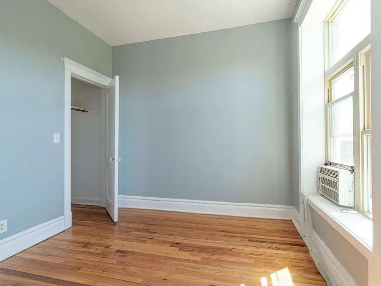 2545 N Sheffield Ave #309 — Photo 16