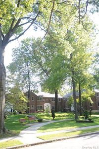58-14 251st Street #230, Little Neck, NY, 11362