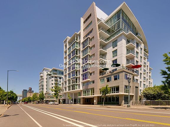 2nd image of 1260 NW Naito Pkwy Unit 210