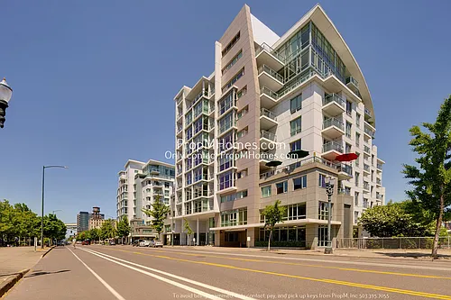 1260 NW Naito Pkwy #210 Photo 1 1260 NW Naito Pkwy #210 Photo 1