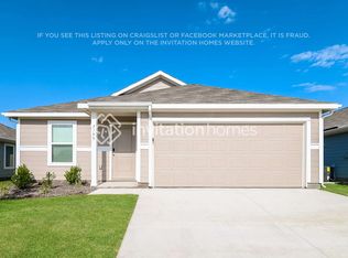 7145 Landings Edge Rd, Fort Worth, TX 76179