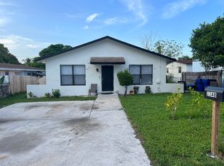 1148 W 31st St, Riviera Beach, FL 33404