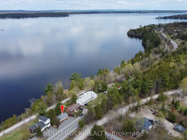 2496 River Rd, McNab/braeside, ON K0A 1G0