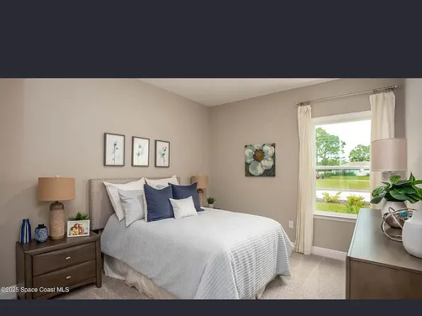 439 Mimosa St SW, Palm Bay, FL 32908