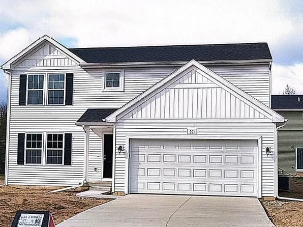 221 Ontario Ct, Brooklyn, MI 49230