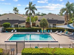 5210 Cedarbend Dr APT 4, Fort Myers, FL 33919