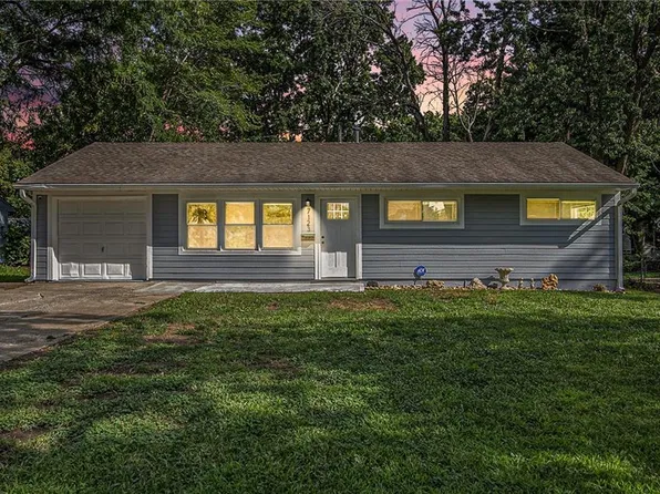 7123 E 111th Ter, Kansas City, MO 64134