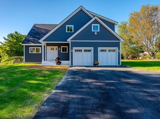 10 Shipping Ln, Eliot, ME 03903