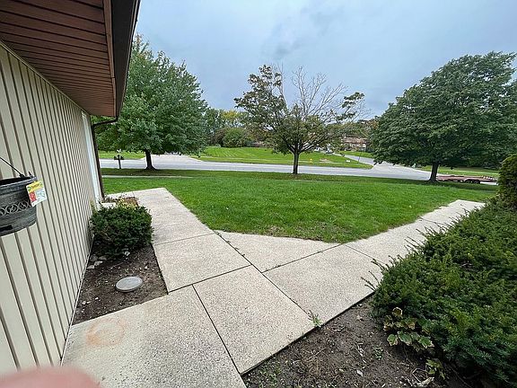 5th image of 4822 Stauffer Ave SE