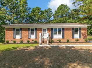 201 Old Farm Rd, Smithfield, NC 27577