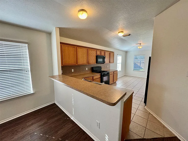 20111 Sweet Magnolia Pl — Photo 2