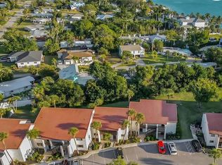 1646 Stickney Point Rd APT 101, Sarasota, FL 34231