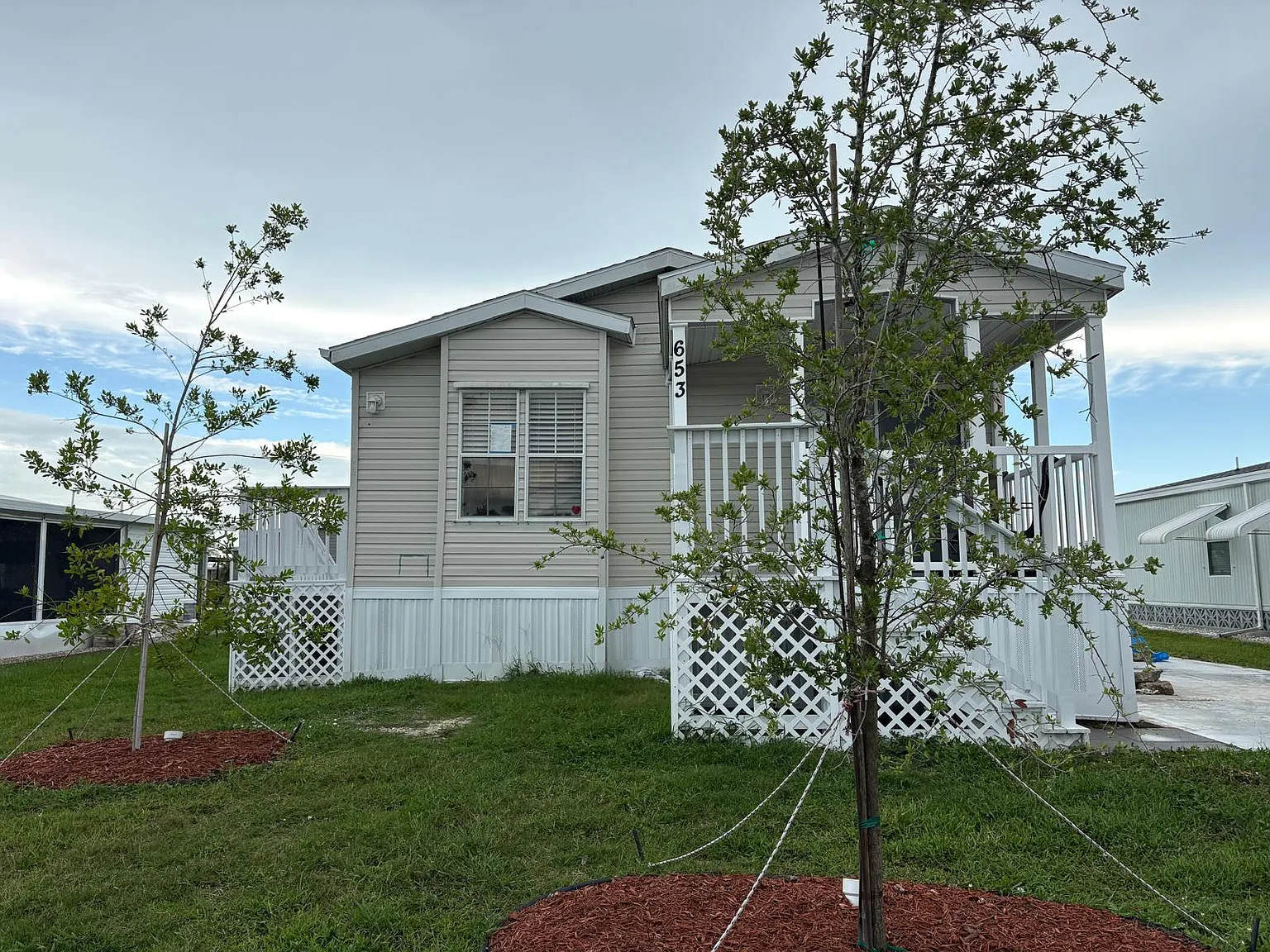 2 bed, 1056 sqft, $1,550 — Photo 2