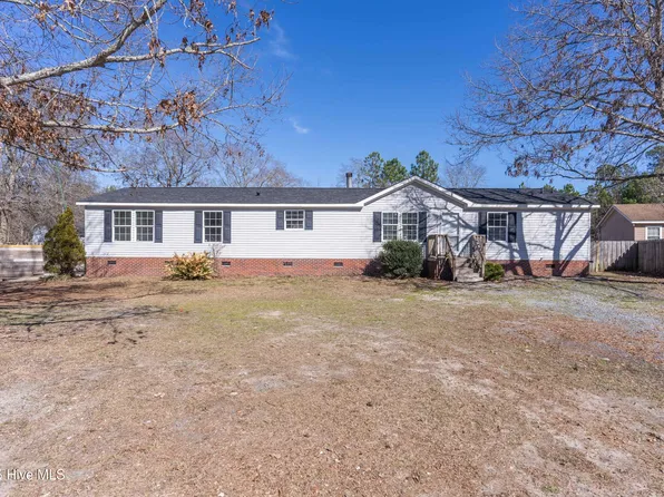 606 Ardmore Road, Rocky Point, NC 28457