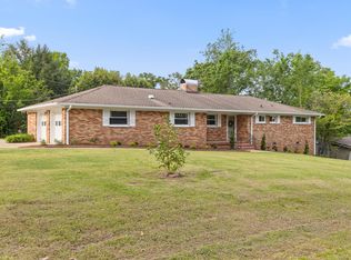 811 Claremont Ct, Chattanooga, TN 37412