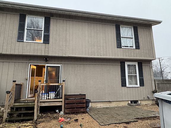 2nd image of 337 W 3rd St