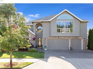 14175 SE Rolling Meadows Dr, Happy Valley, OR 97086