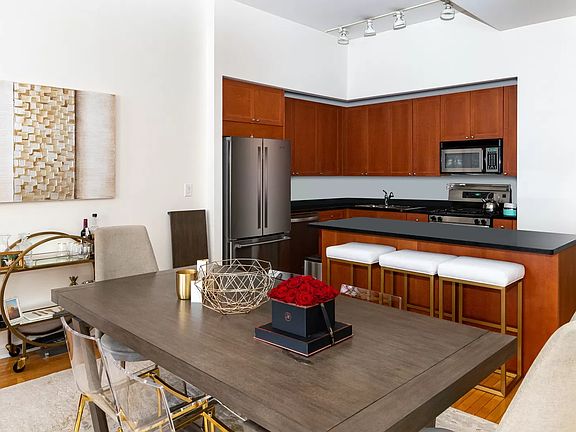 3rd image of 252 7th Ave APT 5K
