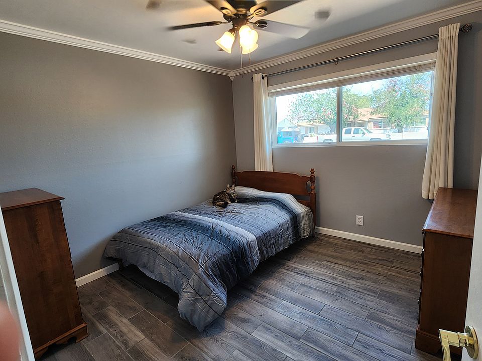 1st image of 1703 W Bedford St #1703