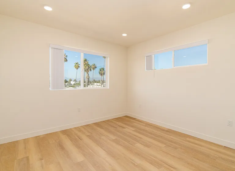 14825 Delano Property — Photo 6