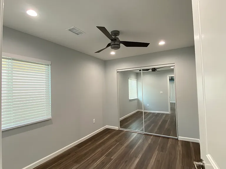 8397 Cherry Ave #501 — Photo 2