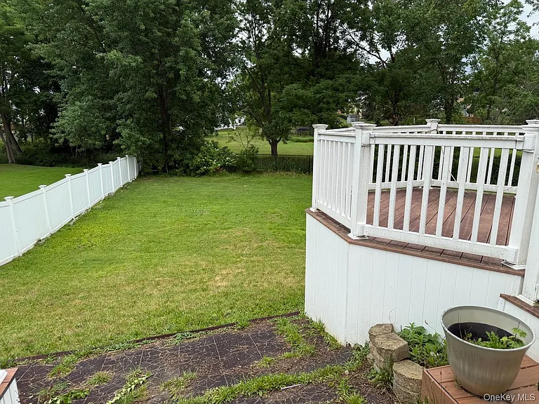 9 Ashland Ave — Photo 38