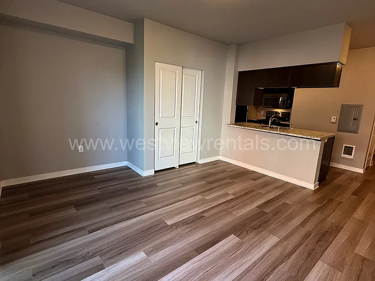 1010 Railroad Ave — Photo 23