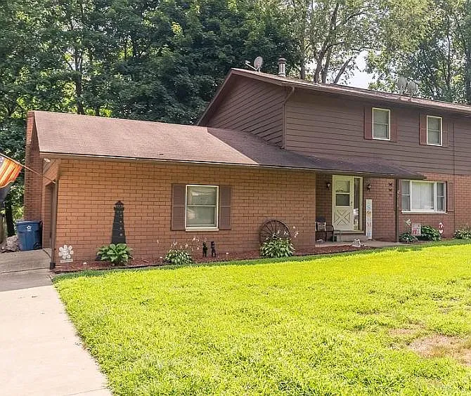 3136 Don Dr — Photo 1