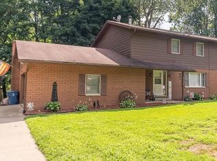 3136 Don Dr, Akron, OH 44319