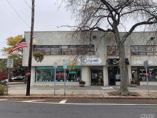 2nd image of 153 Main St