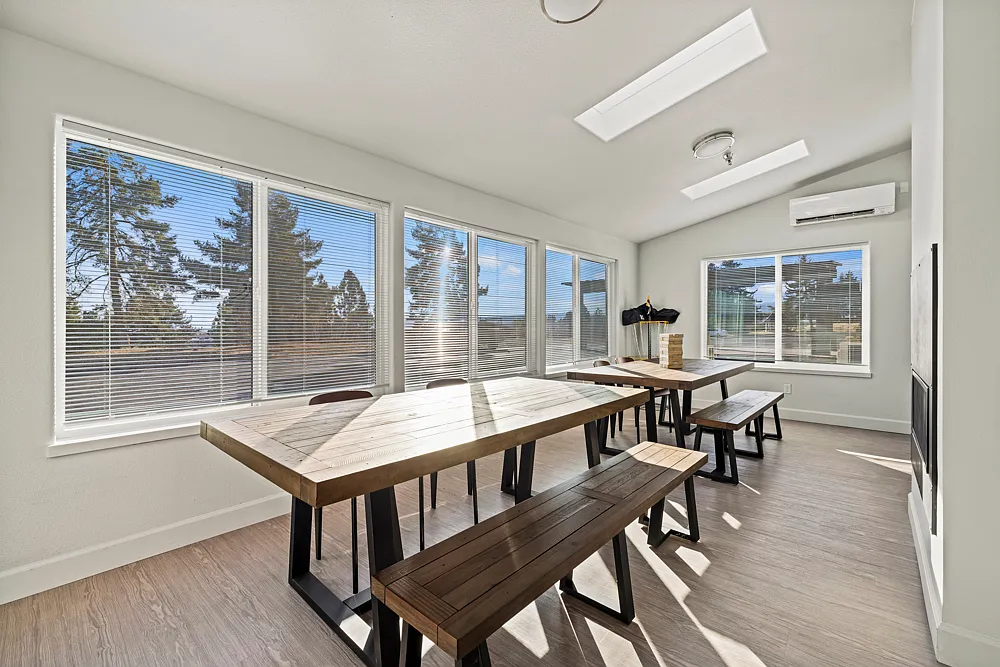 Shasta Place Apartments — Photo 4