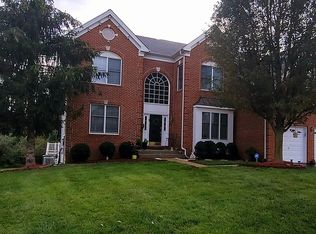 43642 Lucketts Bridge Cir, Ashburn, VA 20148