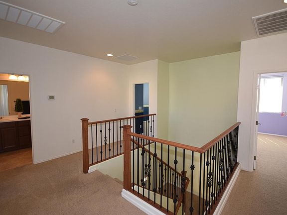 4th image of 530 E Pasture Canyon Dr