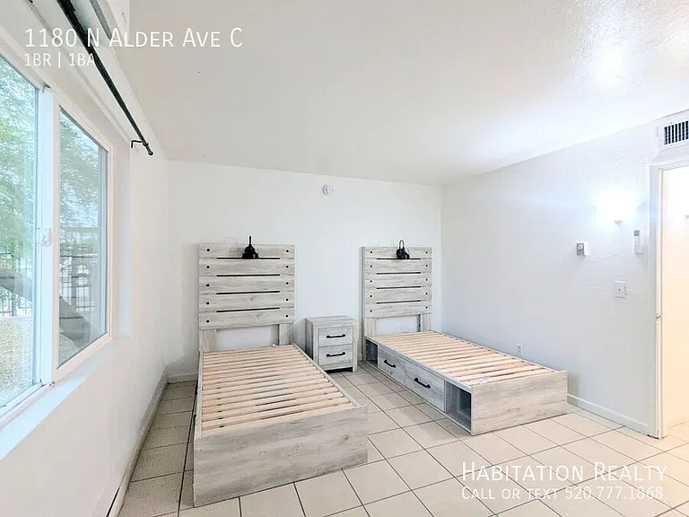 1180 N Alder Ave #C — Photo 6