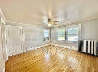 2300 Beaver Ave APT 4, Des Moines, IA 50310