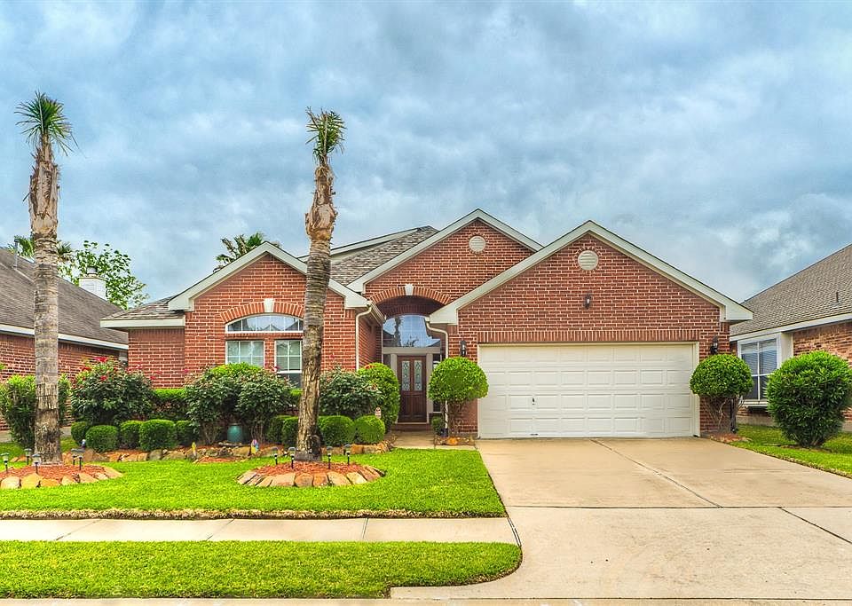 1st image of 16707 Bishop Knoll Ln