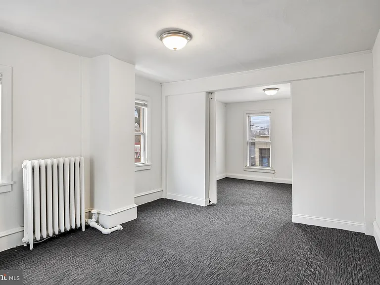 24 W Broad St — Photo 8