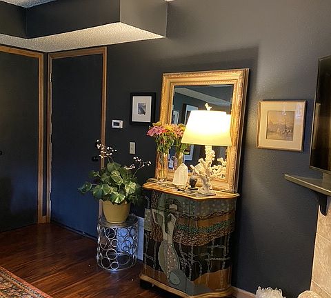 Front door and entrance

DECOR NOT INCLUDED