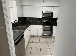 9300 Fontainebleau Blvd #E101, Miami, FL 33172